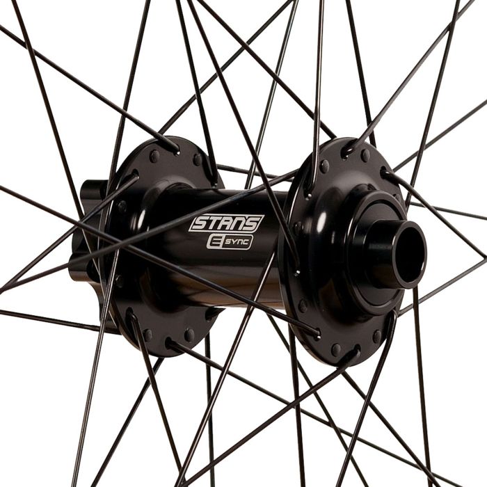 Load image into Gallery viewer, Stans stan's flow ex3 front wheel - 29'' - 15x110 ta - 6-bolt - gray
