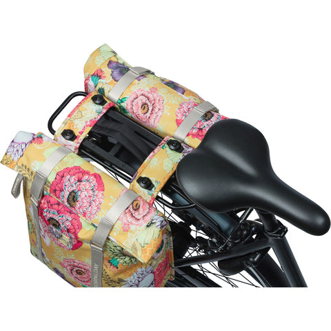 Basil Bloom Field dubbele fietstas MIK 28-35L honinggeel