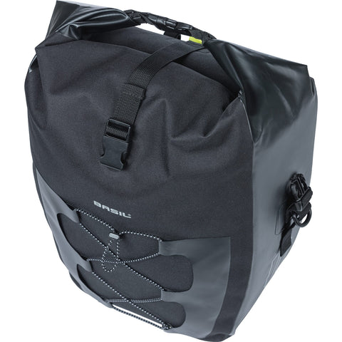 Basil fietstas Navigator L waterproof 25l zwart