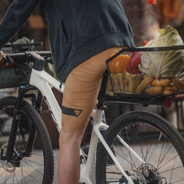 Load image into Gallery viewer, Topeak urban basket - 24 l - rear
