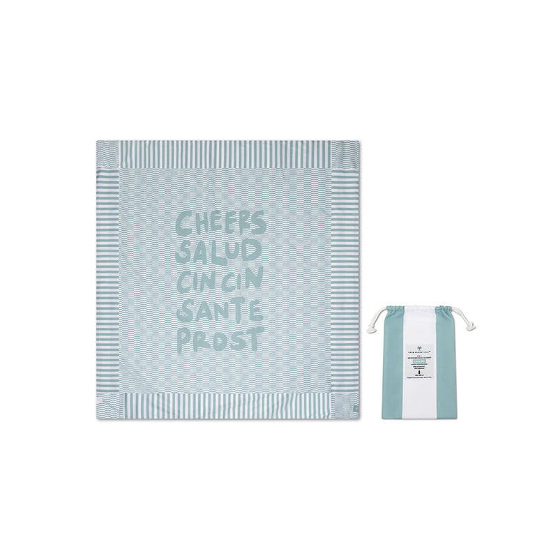 Load image into Gallery viewer, Cheers | groene microvezel handdoek 180 x 180 cm
