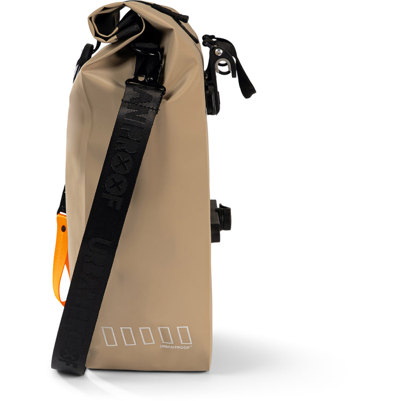 Chargez l'image dans la visionneuse de la galerie, Urbanproof urban proof single storm tas 20l zand recycled
