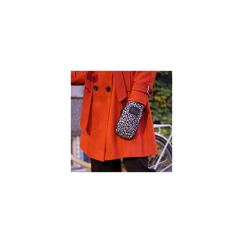 Load image into Gallery viewer, Weathergoods sweden reflecterende wanten luna leopard m l
