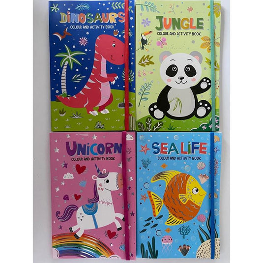 Kleur- en activiteitenboek met elastiek 21x14cm