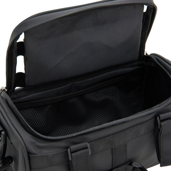 Load image into Gallery viewer, Bike gravel waterafstotende stuurtas met schouderhengsel 4,7l zwart
