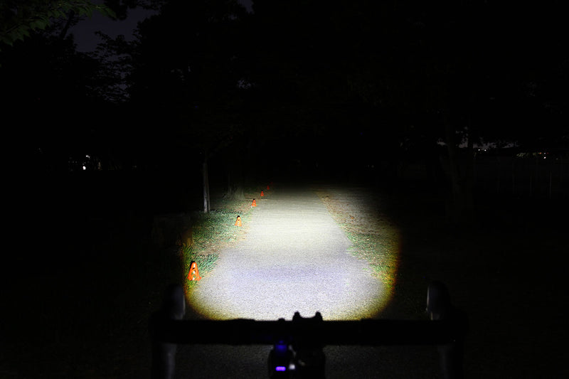 Load image into Gallery viewer, Cateye gvolt80.1 front light
