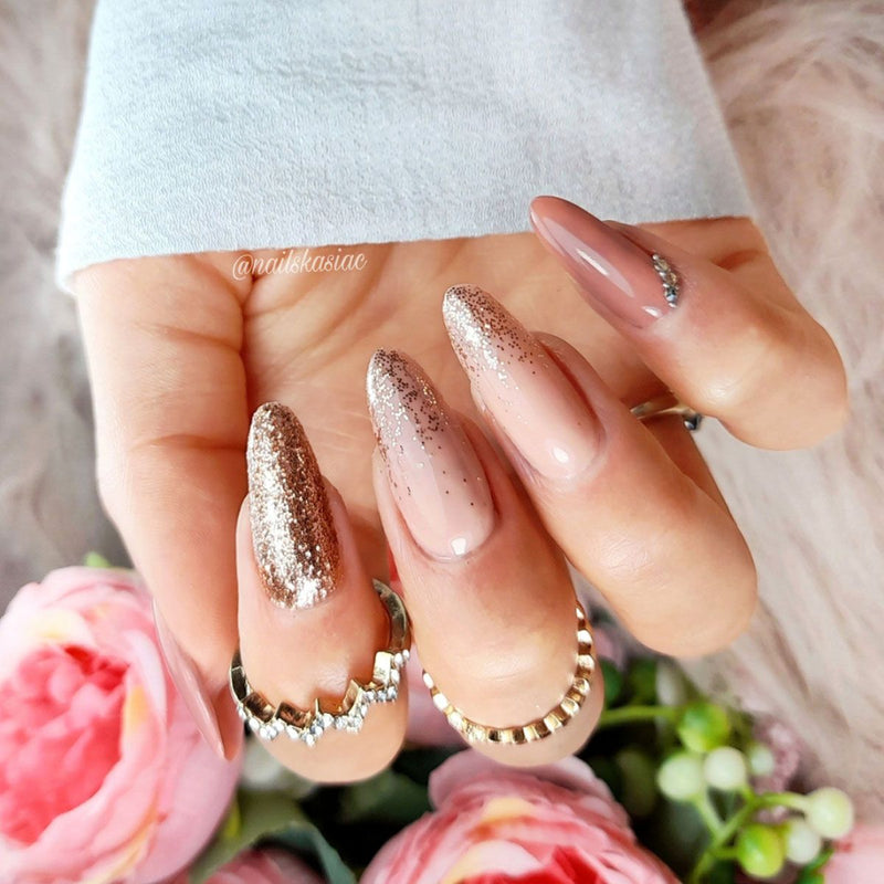 Afbeelding laden in galerijviewer, Claresa uv led gellak 5ml nude 106
