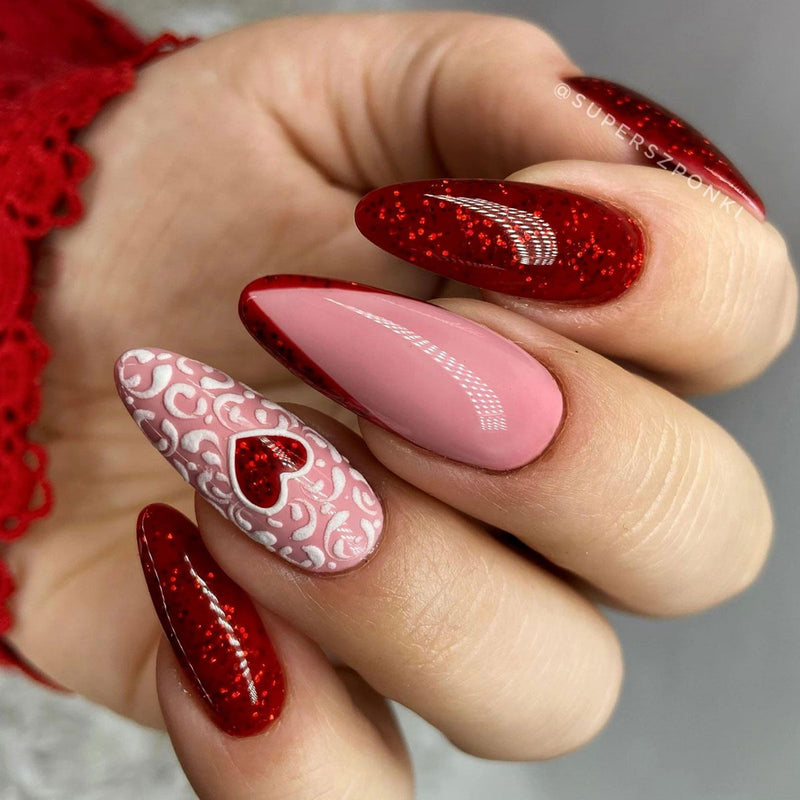Afbeelding laden in galerijviewer, Claresa uv led gellak 5ml red 439 warm feelings
