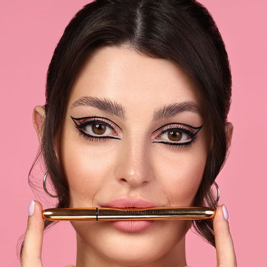Claresa easy on the eye eyeliner pen zwart