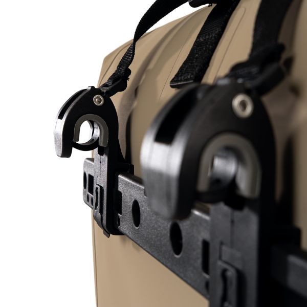 Chargez l'image dans la visionneuse de la galerie, Urbanproof urban proof single storm tas 20l zand recycled
