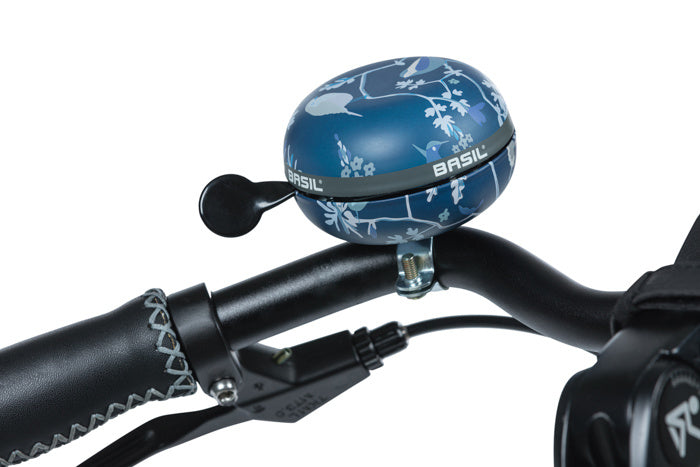Load image into Gallery viewer, Basil Wanderlust - fietsbel -  fietsbel-  indigo blauw
