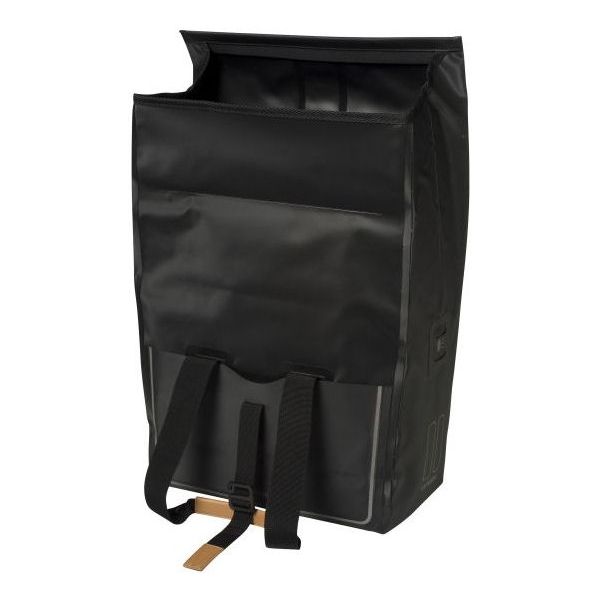 Load image into Gallery viewer, Basil Urban Dry Shopper - waterdichte fietsshopper, vegan leather details, verstelbare sluiting, reflectie, mat zwart
