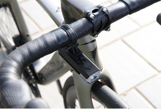 Load image into Gallery viewer, Cateye h-34n flextight™ aero handlebar bracket
