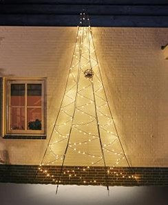 Laden Sie das Bild in Galerie -Viewer, Enzo fairybell wall 240 leds warm wit 4m hoog - 5534962
