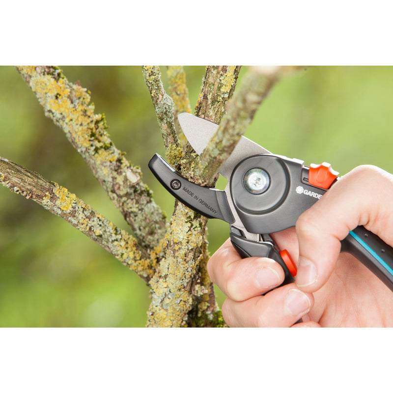 Load image into Gallery viewer, Gardena comfort snoeischaar a m (grijs turquoise, 8903-20)
