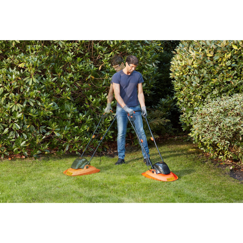 Load image into Gallery viewer, Black+decker 1200w 30cm zweefmaaier grasmaaier (oranje zwart)
