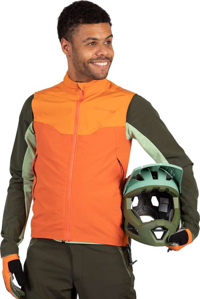 Load image into Gallery viewer, Endura mt500 spray - mtb vest

