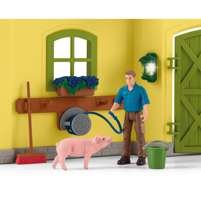 Load image into Gallery viewer, Schleich farm world - grote stal, geel speelfiguur
