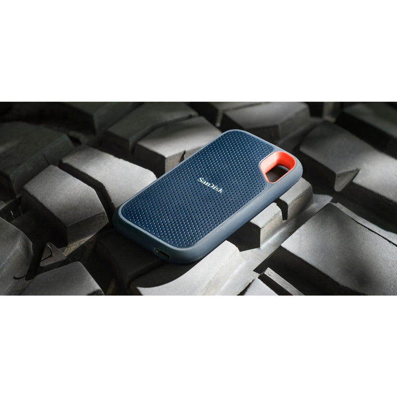 Afbeelding laden in galerijviewer, Sandisk extreme portable v2, 2 tb externe ssd (zwart oranje, sdssde61-2t00-g25, usb-c)
