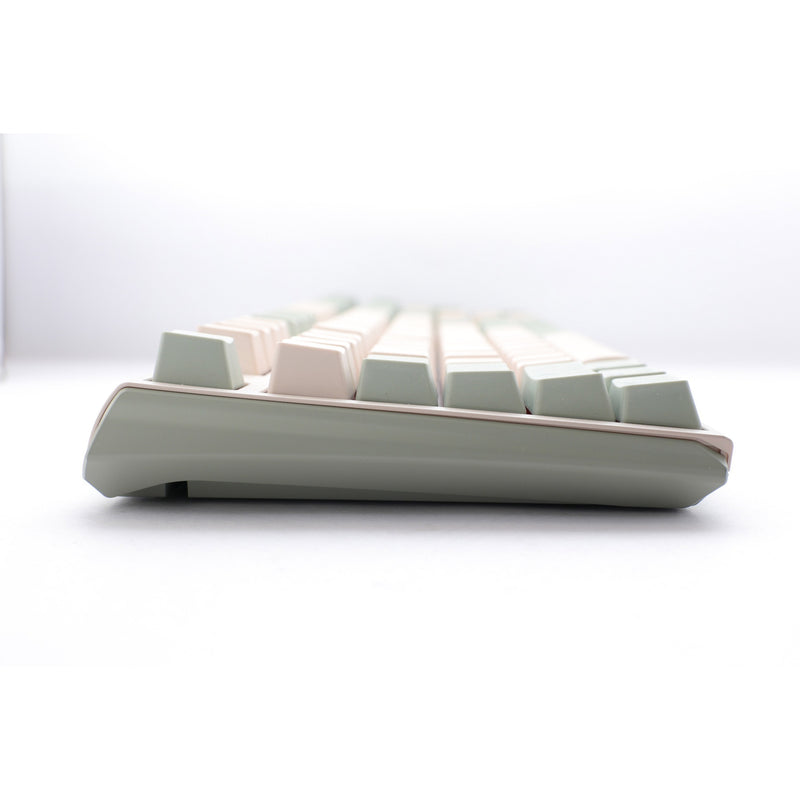 Load image into Gallery viewer, Ducky one 3 matcha, toetsenbord (crème groen, us lay-out, cherry mx brown, pbt double shot, hot swap)
