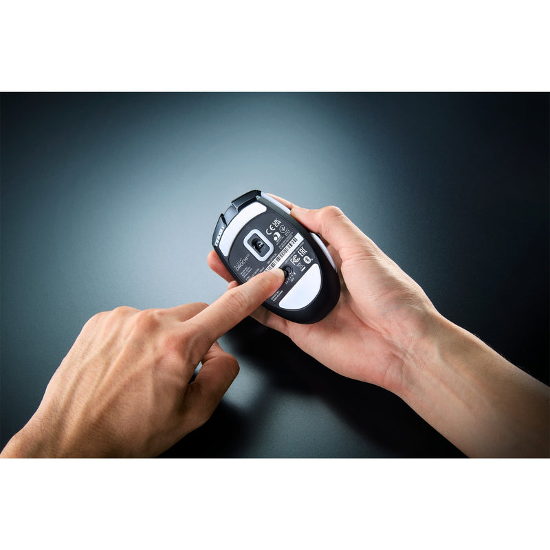 Load image into Gallery viewer, Razer orochi v2 mobile wireless gaming mouse (zwart, 18.000 dpi, 2.4 ghz + bluetooth)
