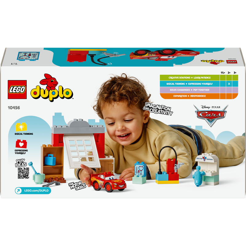 Load image into Gallery viewer, Lego duplo 10456 mcqueens bezoek aan docs garage
