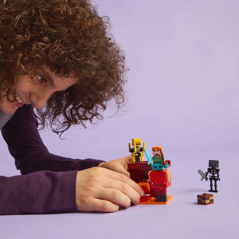 Load image into Gallery viewer, Lego minecraft 21266 de lavastrijd in de nether

