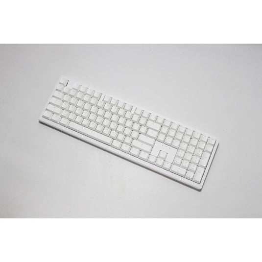 Ducky zero 6108 pure white rgb mechanisch gaming toetsenbord (wit, us lay-out (qwerty), cherry mx2a brown, 100%, rgb leds, double-shot pbt, hot swap, 2.4ghz | bluetooth | usb-c)
