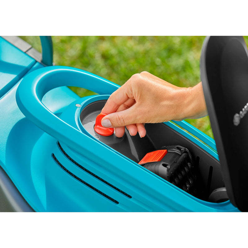 Load image into Gallery viewer, Gardena accugrasmaaier powermax 30 18v p4a set (zwart turquoise, incl. li-ion accu 4,0ah, power for all alliance)
