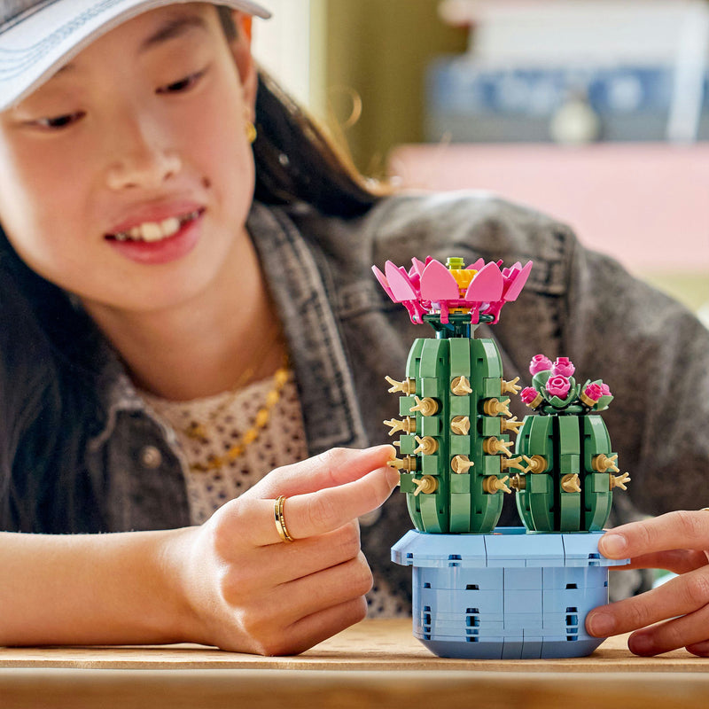 Load image into Gallery viewer, Lego botanicals 11509 bloeiende cactus

