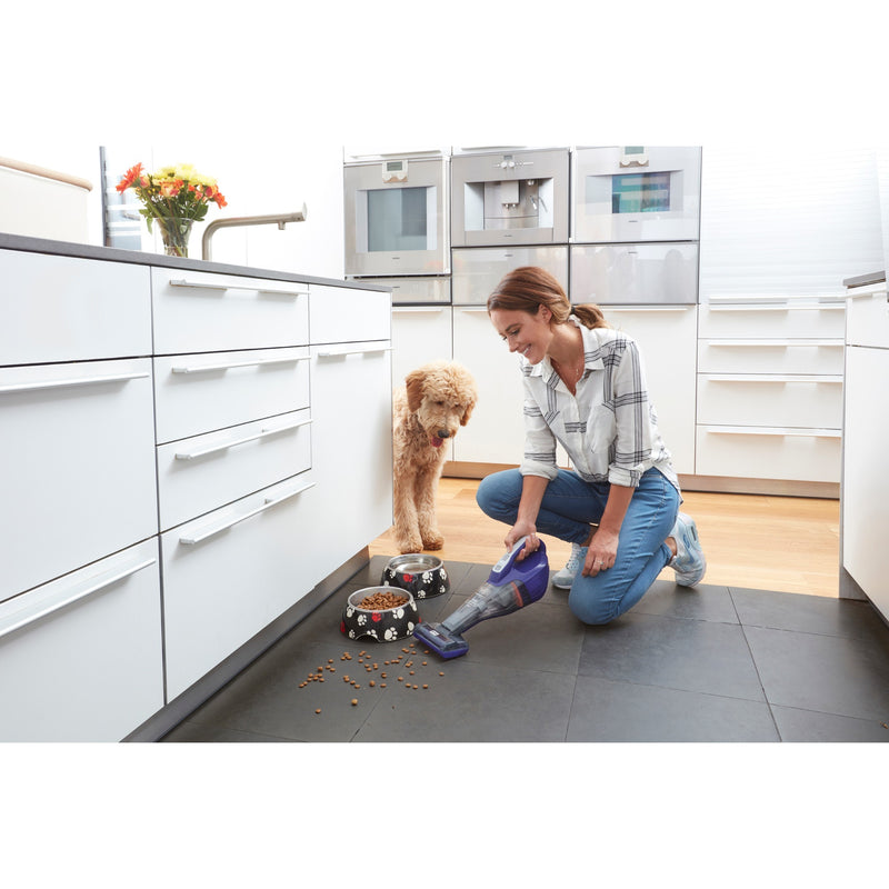 Load image into Gallery viewer, Black+decker dvb315jp 12v 1.5ah pet kruimeldief met dierenborstel handstofzuiger
