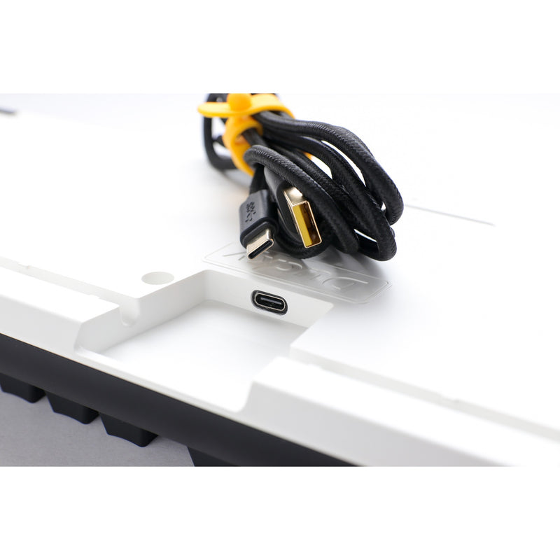 Load image into Gallery viewer, Ducky one 3 classic rgb mechanisch toetsenbord (zwart, us lay-out (qwerty), cherry mx speed silver, 100%, rgb led, double-shot pbt, hot-swappable, quack mechanics)
