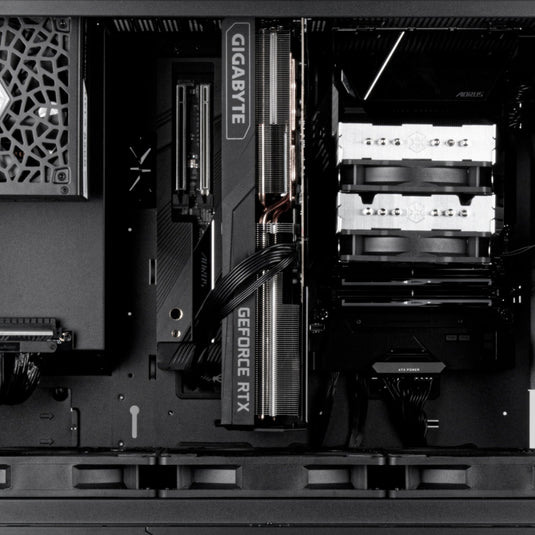 Silverstone alta f2 big tower behuizing (zwart | 4x usb-a | 1x usb-c | tempered glass)
