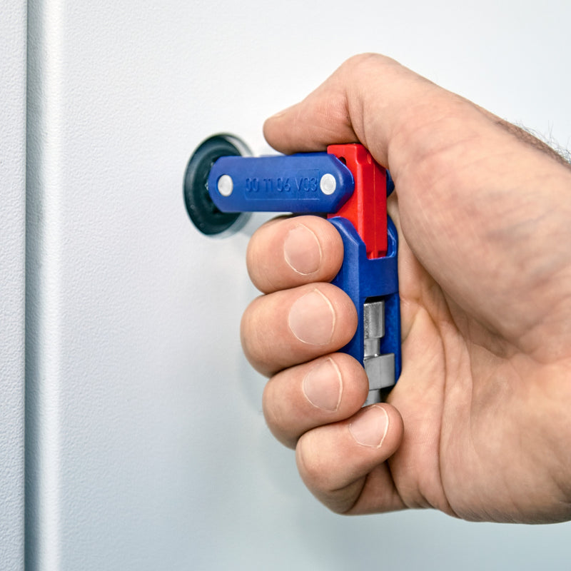 Load image into Gallery viewer, Knipex schakelkastsleutel doublejoint 00 11 06 v03 dopsleutel (blauw rood)
