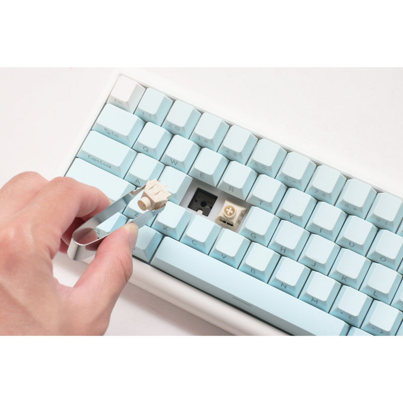 Load image into Gallery viewer, Ducky projectd tinker 65 - pom edition met qmk via, toetsenbord (lichtblauw wit, us lay-out, kailh box cream pro, rgb led, double-shot pbt, hot-swappable pom, gasket mount, 65%)
