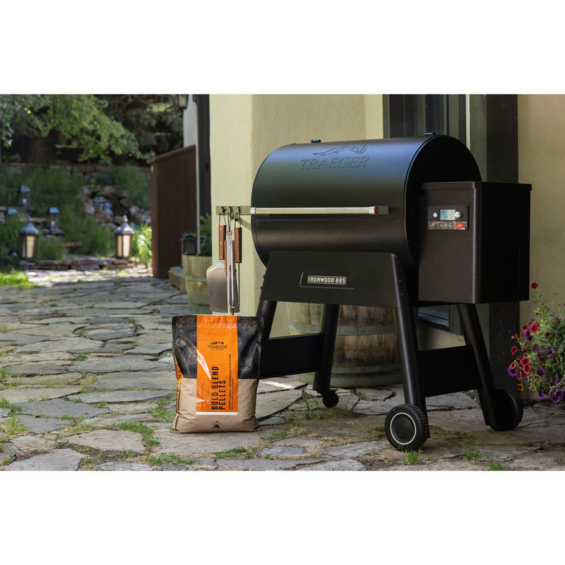 Load image into Gallery viewer, Traeger bold blent pellets - limited edition brandstof (8 kg)

