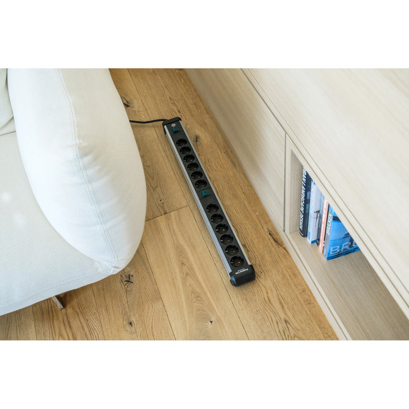 Afbeelding laden in galerijviewer, Brennenstuhl premium-alu-line stekkerdoos 12-voudig 3 m h05vv-f 3g1,5 2x 6-voudig schakelbare contactdozen
