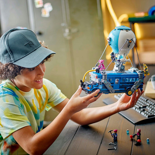 Lego fortnite 77073 battle bus