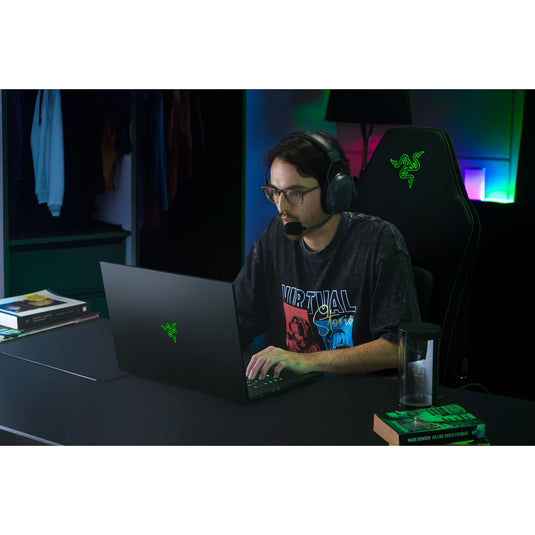 Razer blade 18 (2026) 18 gaming laptop (zwart | core ultra 9 290hx plus | rtx 5090 | 64 gb | 2 tb ssd)