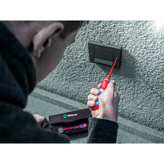 Wera kraftform kompakt vde rvs 17 extra slim 1 tool finder, 17‑delig schroevendraaier (rood blauw)