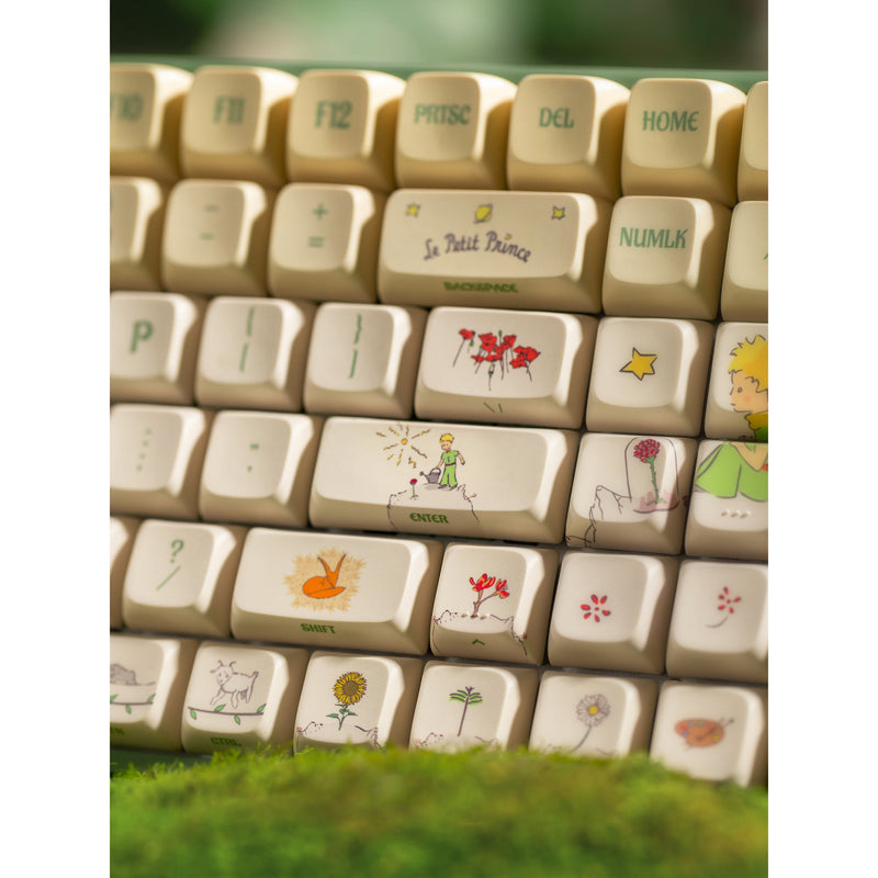 Load image into Gallery viewer, Iqunix f97 floral date rgb mechanisch gaming toetsenbord (groen, us lay-out (qwerty), gateron red, 96%, rgb leds, hot-swappable, pbt, 2.4ghz | bluetooth 5.1 | usb-c)
