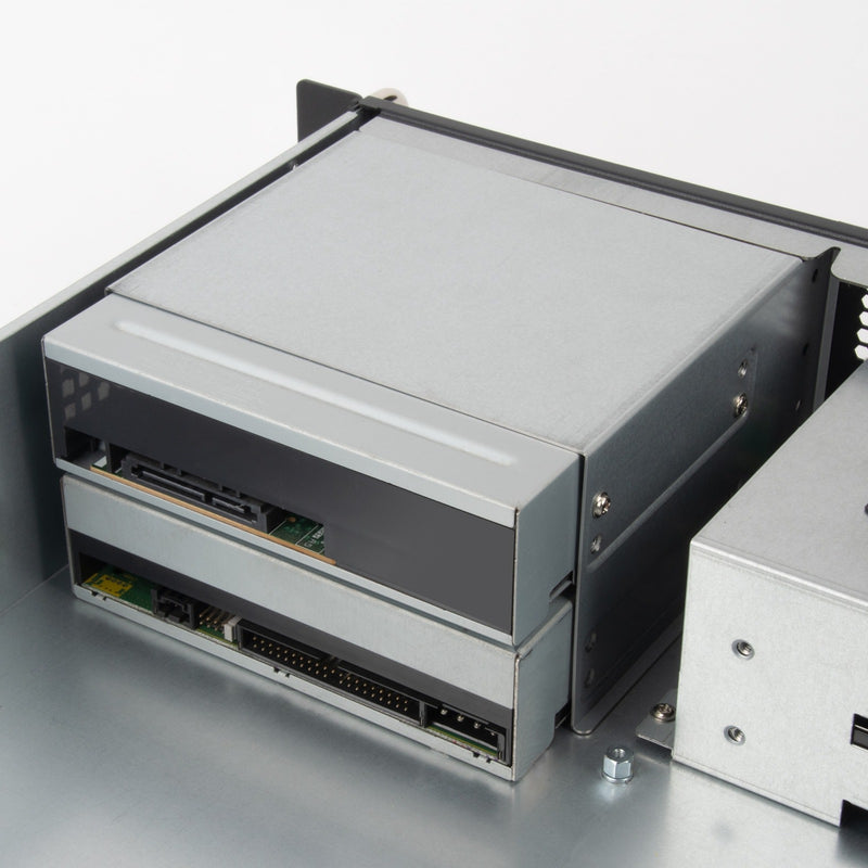ギャラリービューアに画像をロードする, Silverstone rm23-502-mini rack behuizing (grijs zwart)
