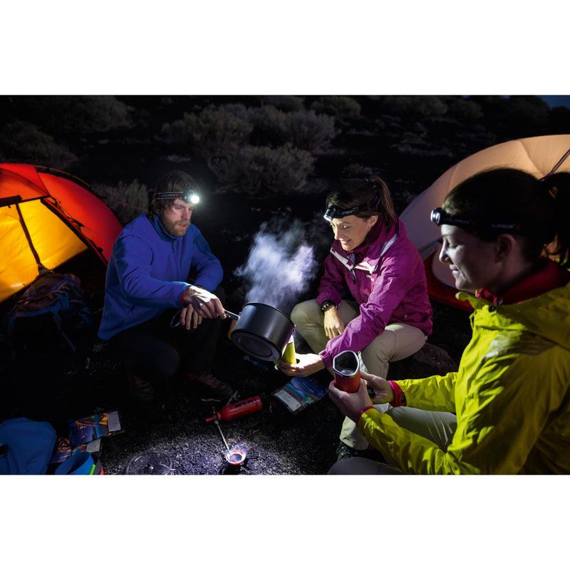 Afbeelding laden in galerijviewer, Ledlenser hoofdlamp h14r.2 led verlichting (850 lm, 6000 - 8000k)
