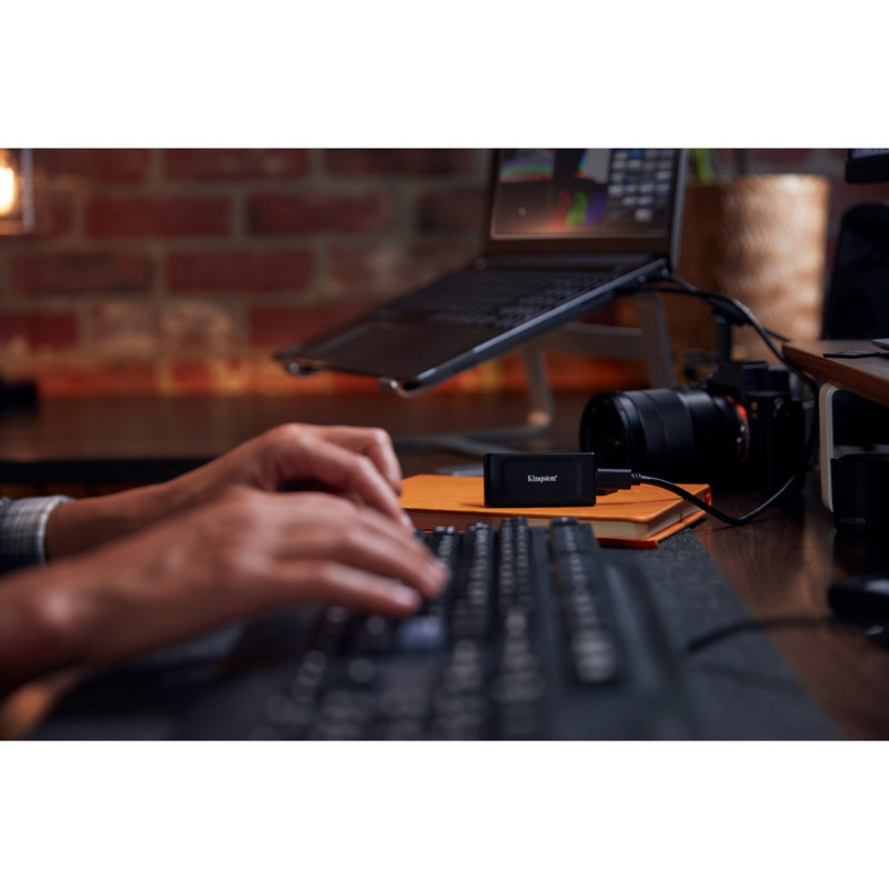 Load image into Gallery viewer, Kingston xs1000 portable 2 tb externe ssd (zwart, sxs1000 2000g, usb-a 3.2 (10 gbit s))
