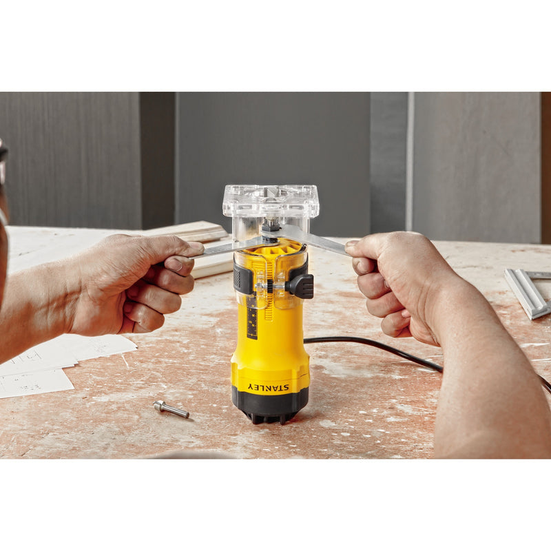Load image into Gallery viewer, Stanley 550w kantenfrees bovenfrees (geel zwart)
