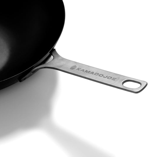 Kamado joe ® karbon staal wok – voor authentiek wokken op de kamado bbq
