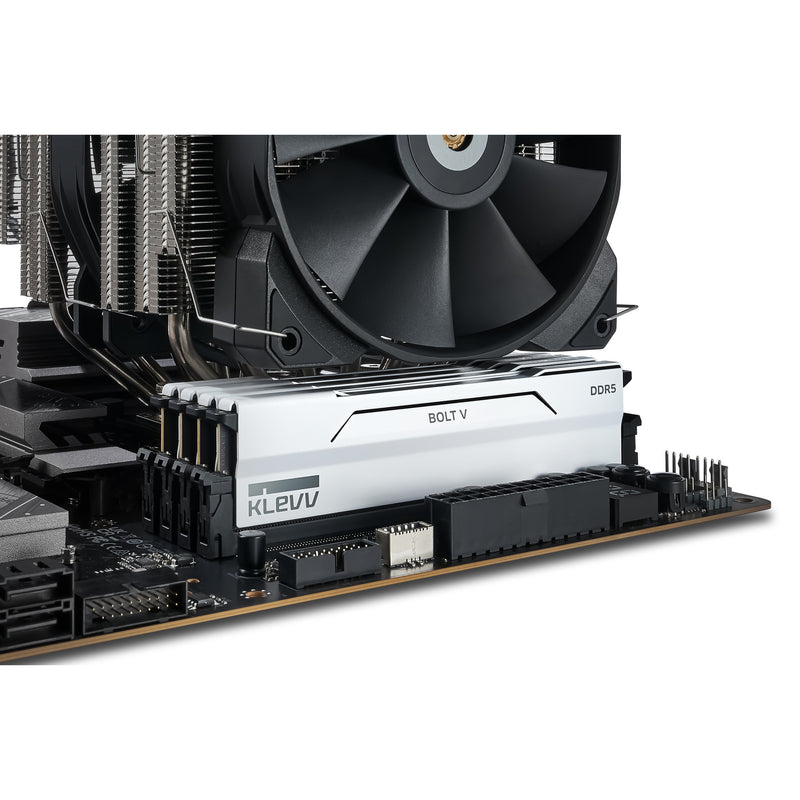 Load image into Gallery viewer, Klevv bolt v 32 gb ddr5-6000 (2x 16 gb) werkgeheugen (wit, kd5agu880-60a300i, xmp 3.0, expo)
