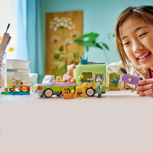 Lego friends - trailer met paard en veulen constructiespeelgoed (42695)