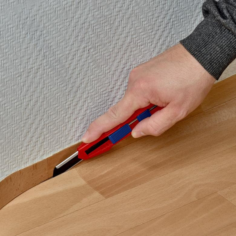 ギャラリービューアに画像をロードする, Knipex cutix universele mes stanleymes (rood blauw, incl. 2 mesbladen)

