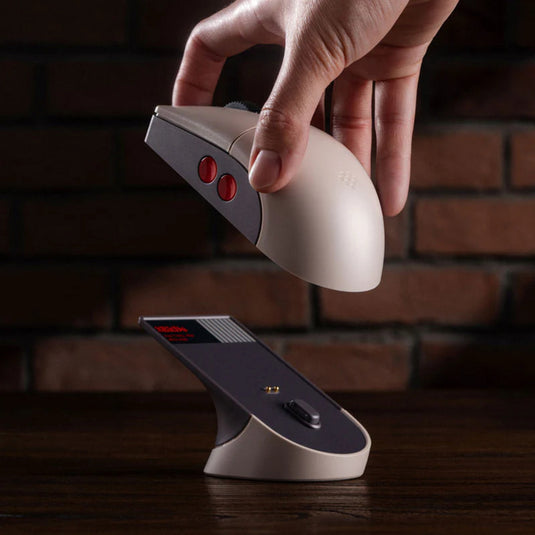 8bitdo retro r8 mouse - n edition (grijs rood, 50 - 26000 dpi, bluetooth usb-c 2.4 ghz)